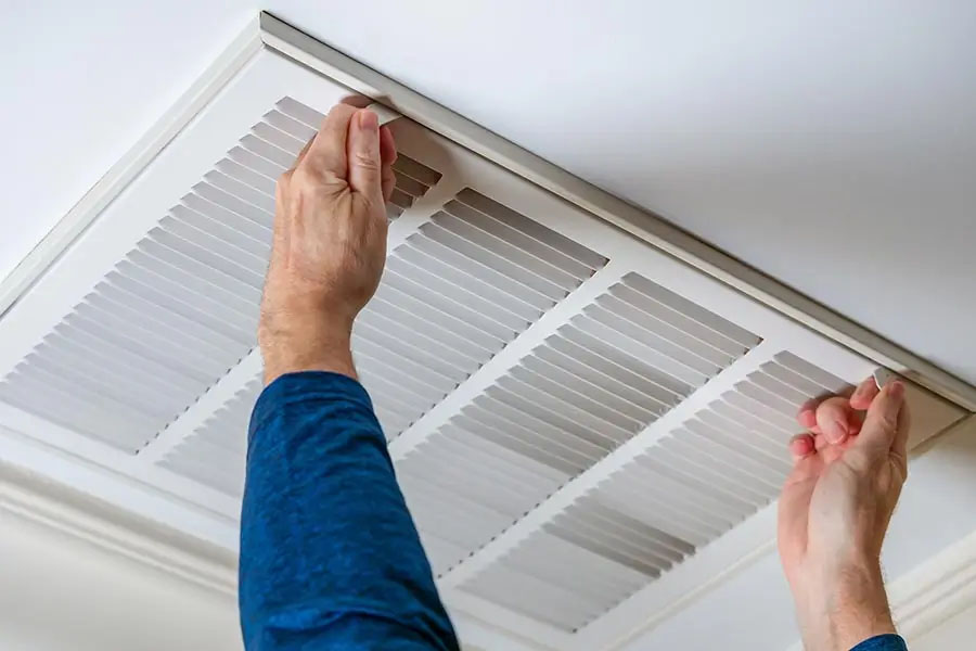 Opening air duct vent